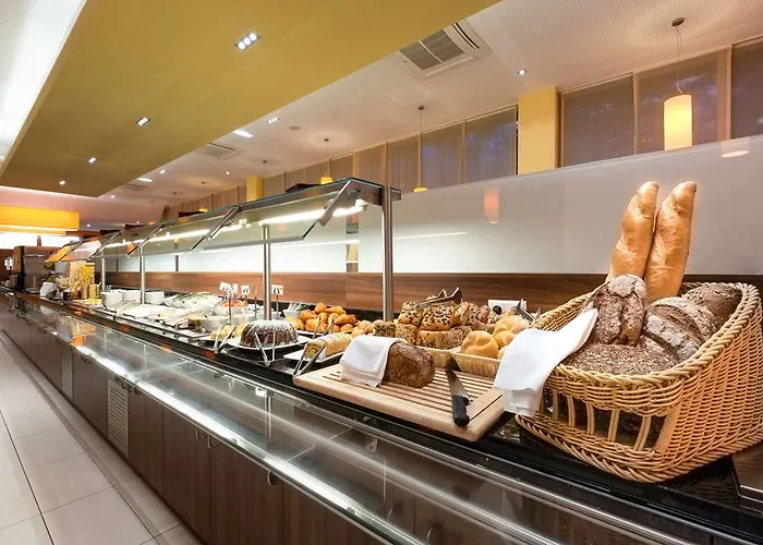 Leonardo Schoenbrunn Otel Viyana